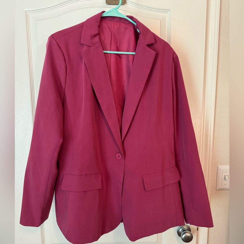 Magenta women’s blazer